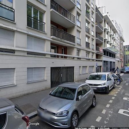 Studio A 2 Pas Du Metro Clichy Bagian luar foto